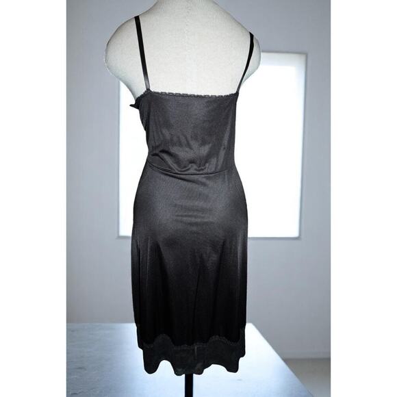 Y2K Sheer Lace Slip Dress – Vintage Vanity Fair Antron Nylon Lingerie (L) - Picture 6 of 10